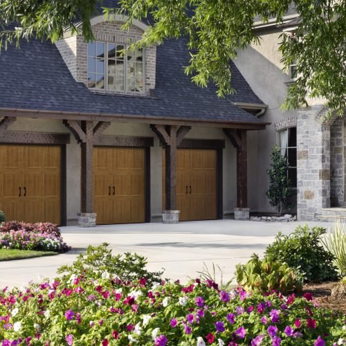 h-tuscany-closed-arch-golden-oak-steel-single-garage-door-08